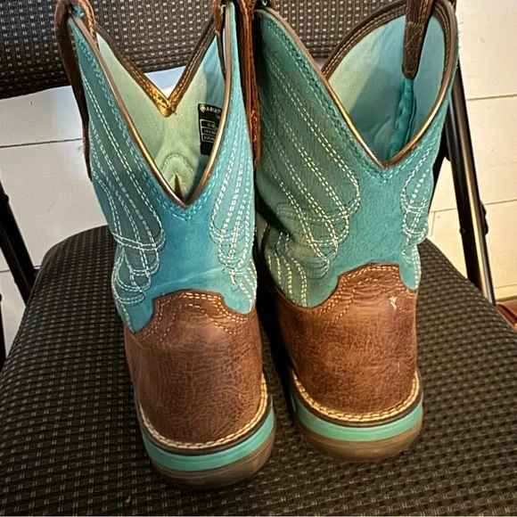 Ariat Anthem Shortie Square Toe Women’s Pull On Boot Size 9 - Picture 3 of 5